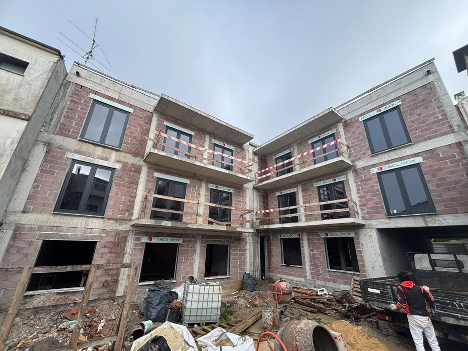 Portas e janelas em alumínio e pvc