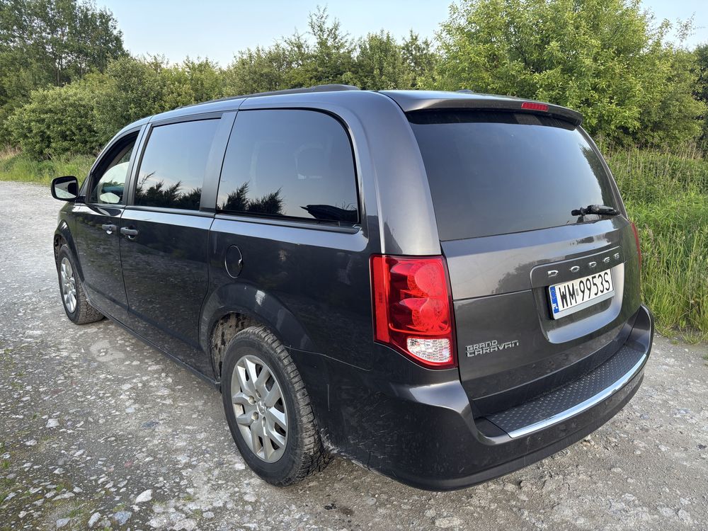 Dodge Grand Caravan - 2017 rok - 7 osobowy - FV23%