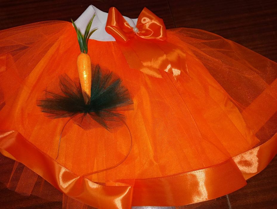 Костюми до свята осіні дитячі, від 350 грннема прокату ! Тільки продаж