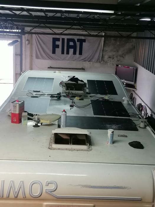 Auto caravana Ford como nova