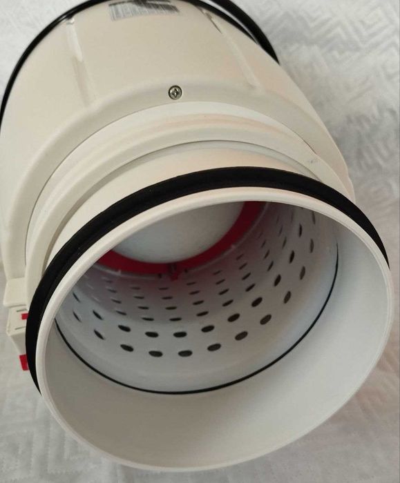 Тихий канальний вентилятор HF-150 silent в шумоізольованому виконанні