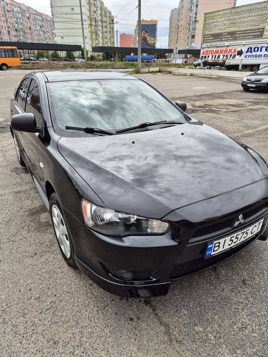 Продам Mitsubishi Lancer