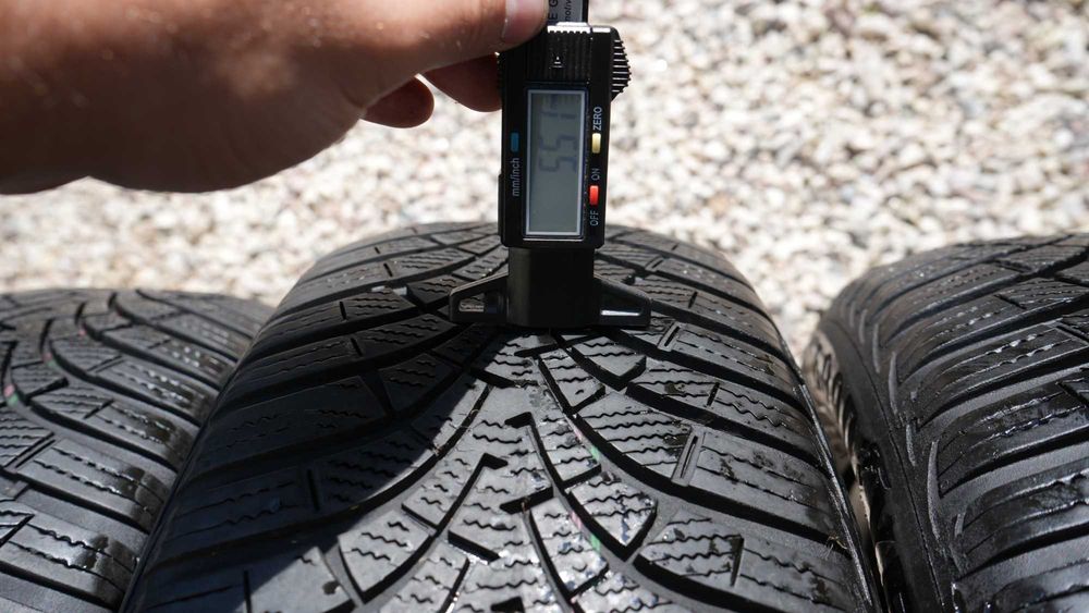 Opony zimowe Goodyear UltraGrip 205/60 R16