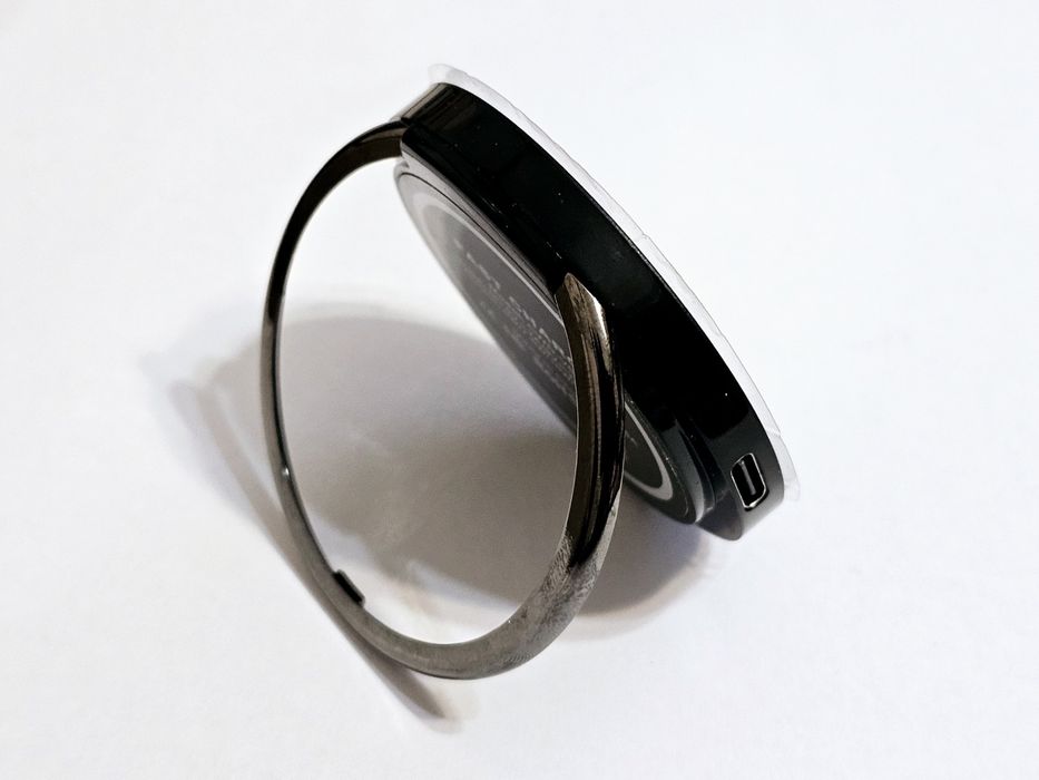 Безпровідна магнітна зарядка 15 Вт