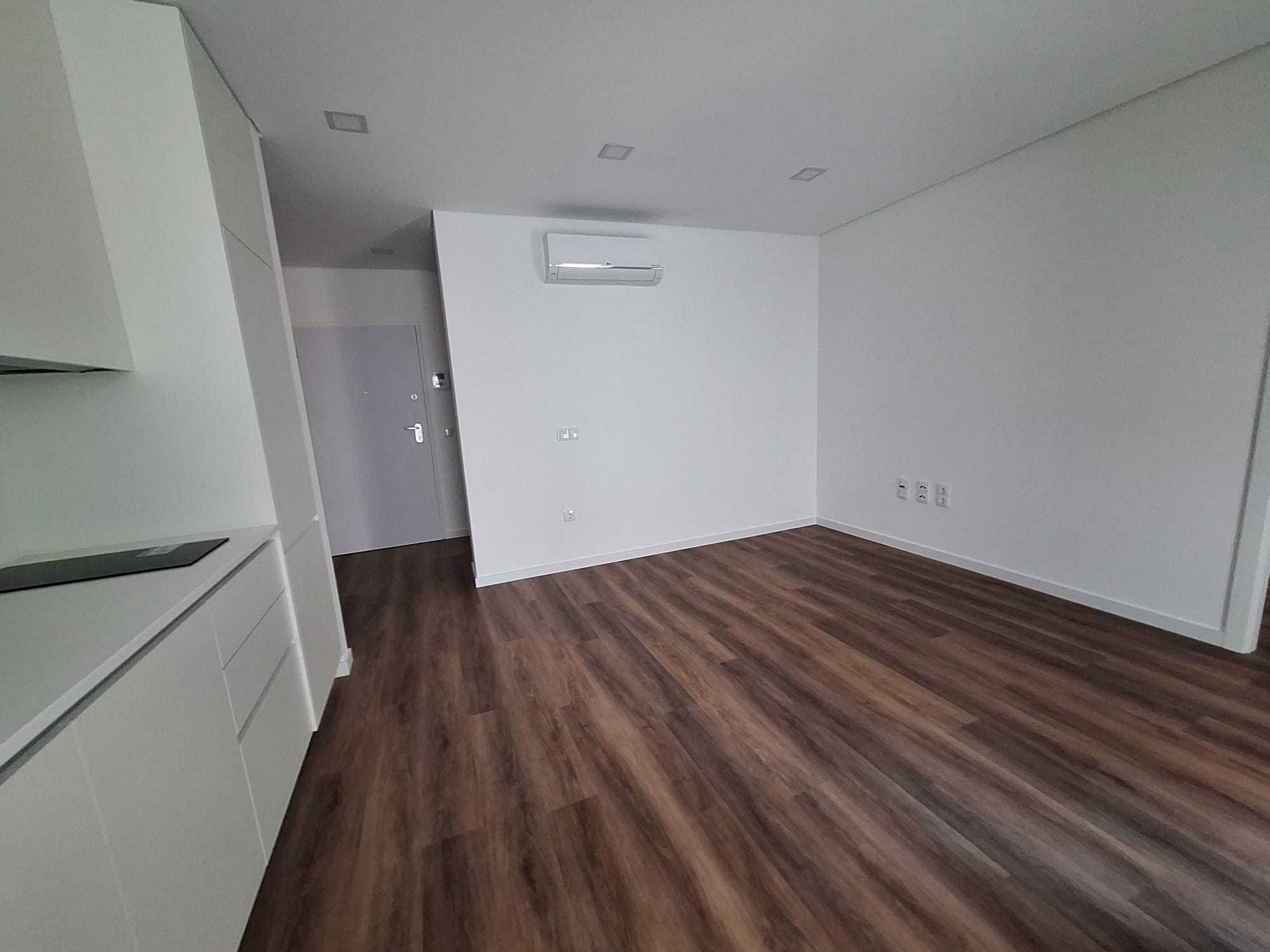 Apartamento T1 NOVO - Totalmente equipado e mobilado para alugar