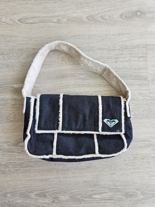 Mala da QuikSilver em ganga com pêlo