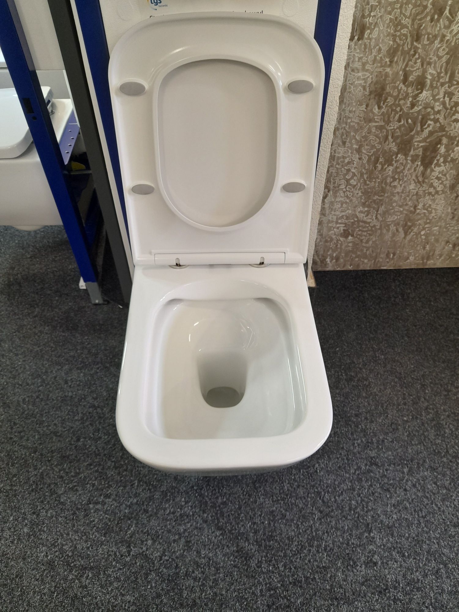 Lavita Prime Misa WC + deska wolnoopadająca łatwowypinająca się biała