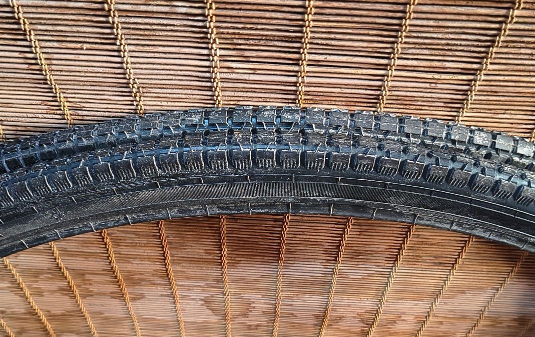 Pneu Michelin preto MADE IN FRANCE bicicleta urbana 700x35C / 35-622