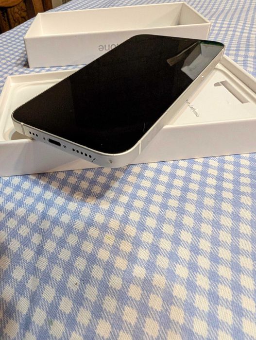 Iphone 12 64gb em bom estado