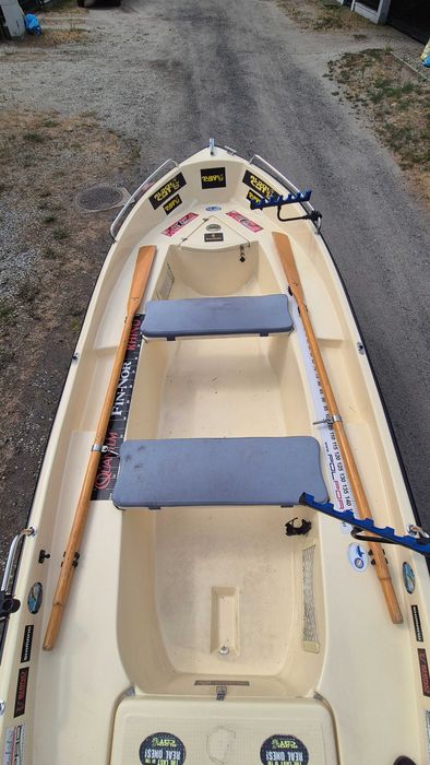 Łódź wędkarska POLPORT 450 z przyczepą Niewiadów