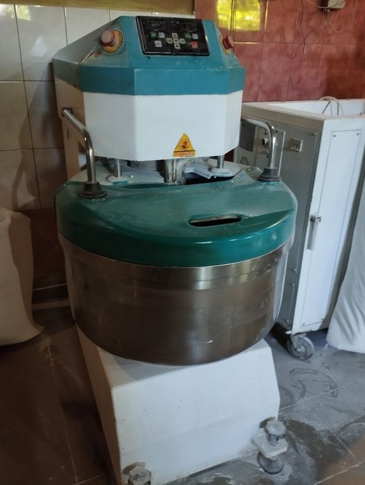 Цена снижена!Продам дом Закарпатье Вари+пекарня