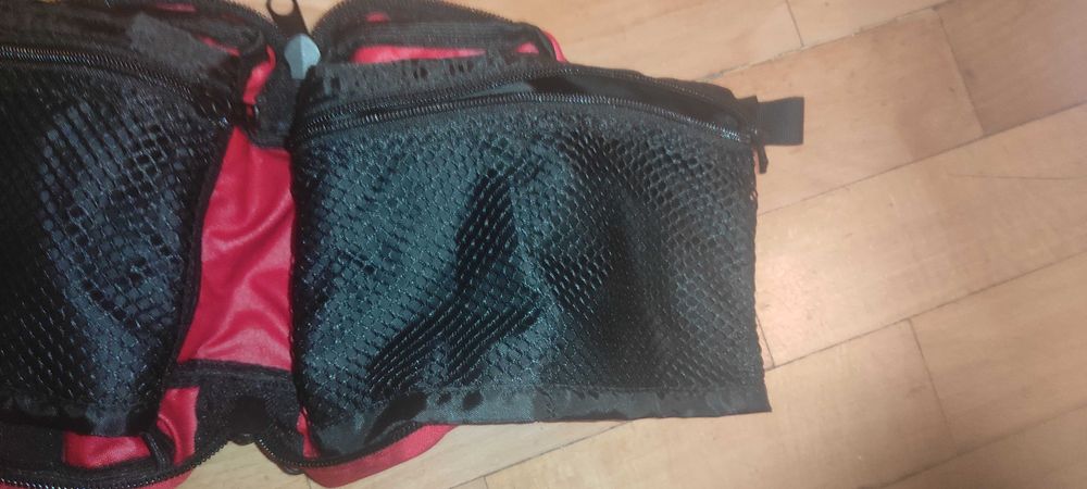 Mała apteczka osobista AOM, czerwona, cordura, odblaskowa, NOWA