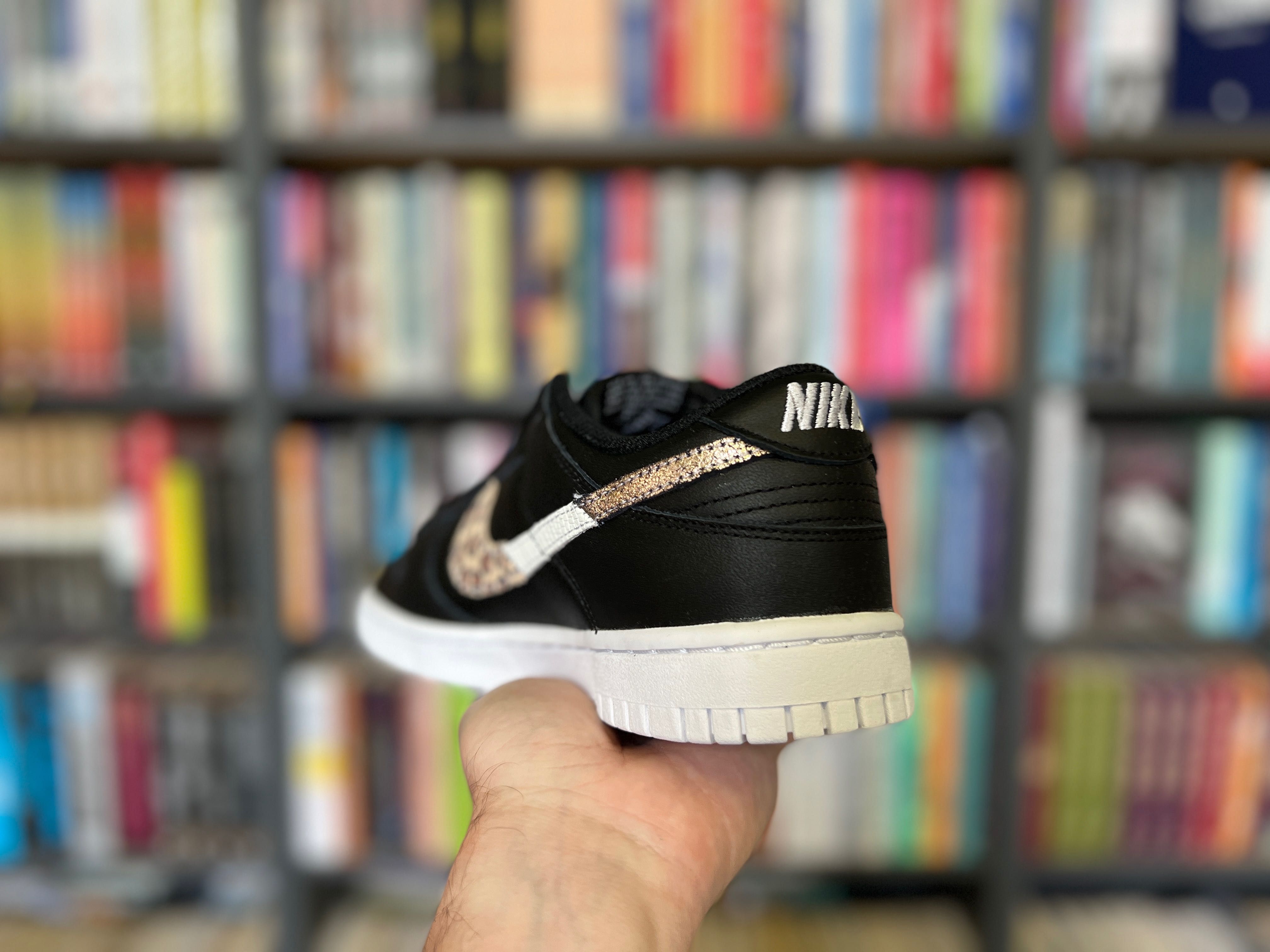 Кросівки Nike Dunk Low SE DD7099-001 кроссовки оригинал