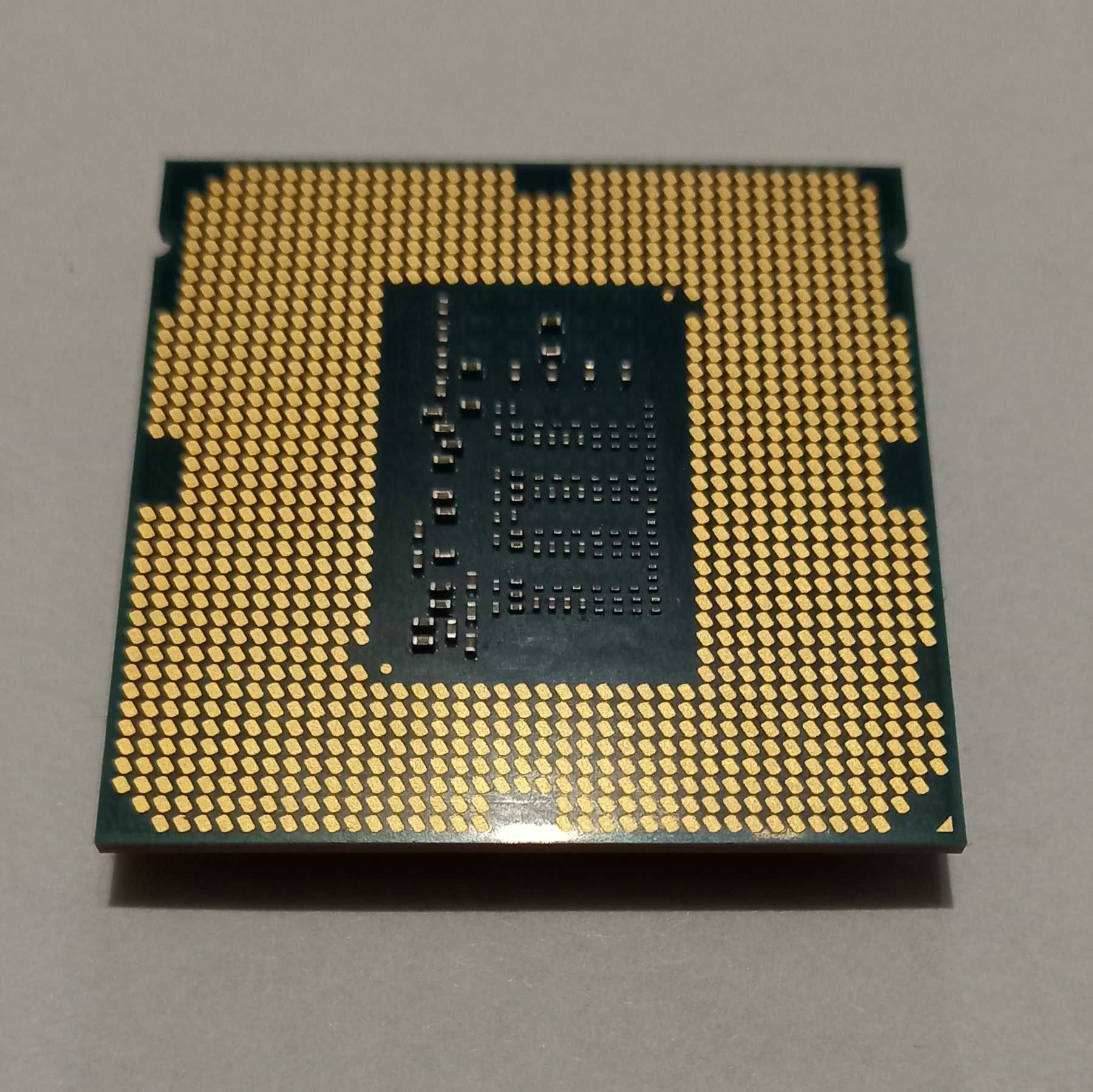 Процессор Intel Xeon e3-1220 v3 + кулер intel e97379-001