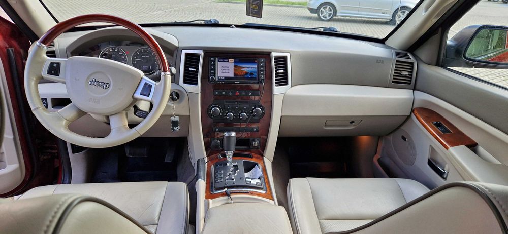 Jeep Grand Cherokee Overland