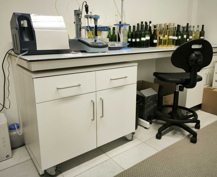 Mobiliário de Laboratório