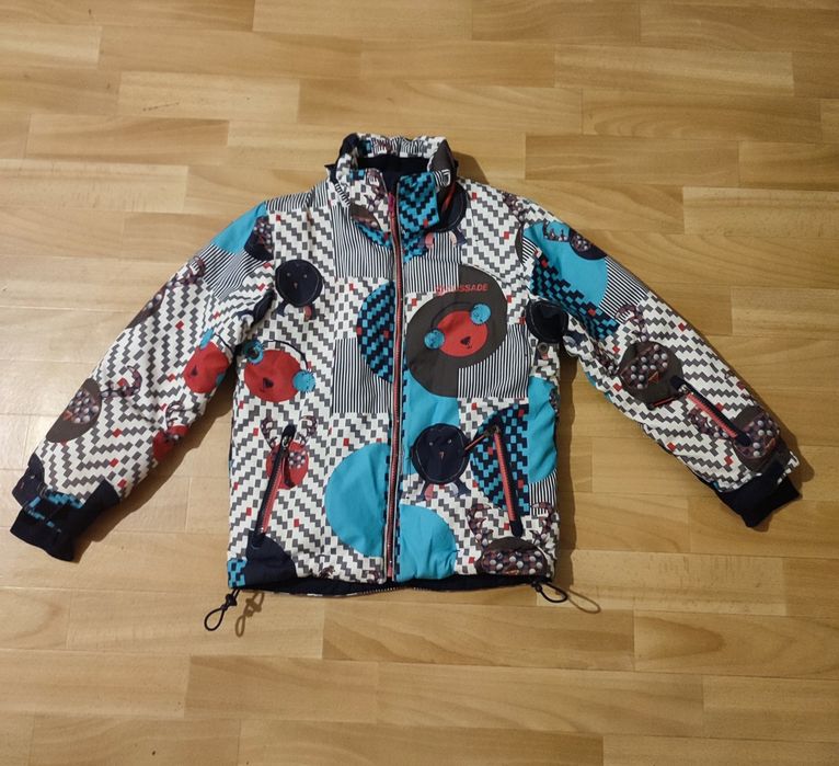 Продам теплый пуховик куртку для мальчика р 128