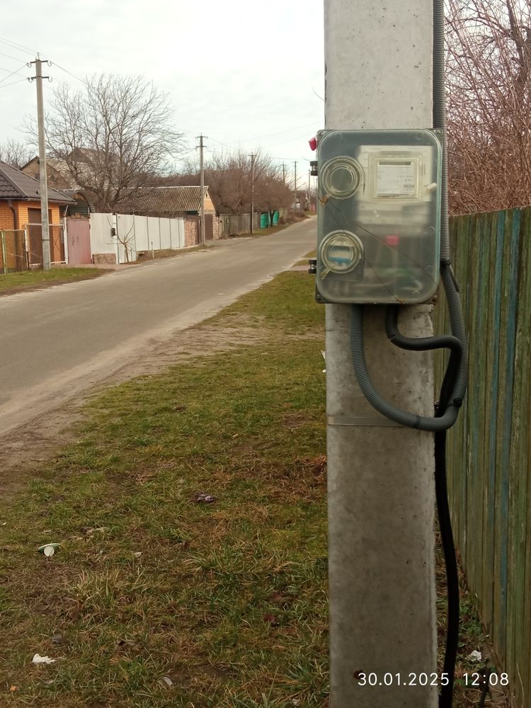 Продаж еко будинку з виходом до річки (35км до Києва)
