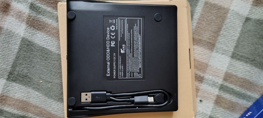 Зовнішній CD привод DVD RW / CD RW