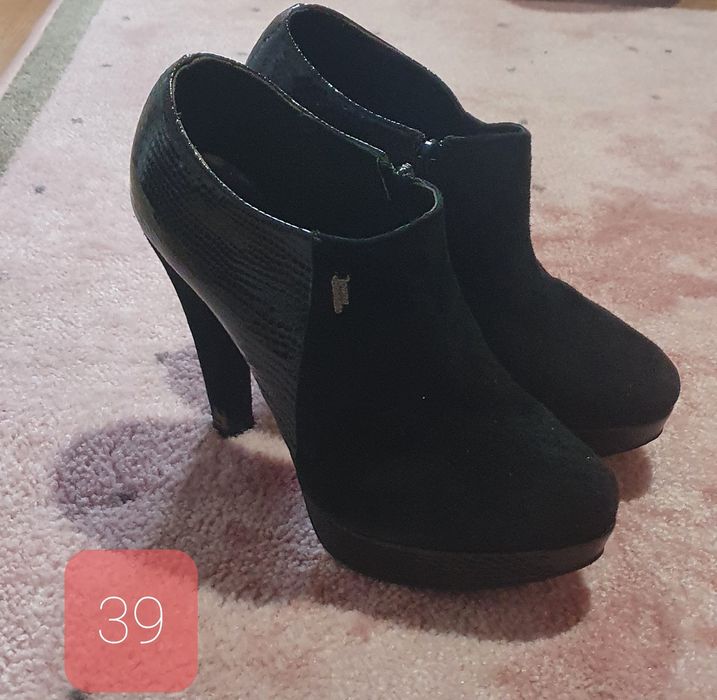 Sapatos para senhora