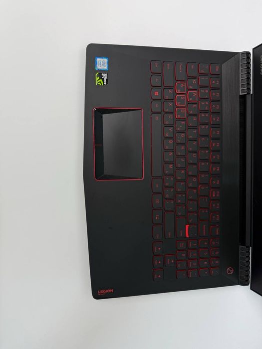 Lenovo Legion Y520 | i5-7300HQ | GTX 1050 4 ГБ | 16/1 ТБ | IPS FHD