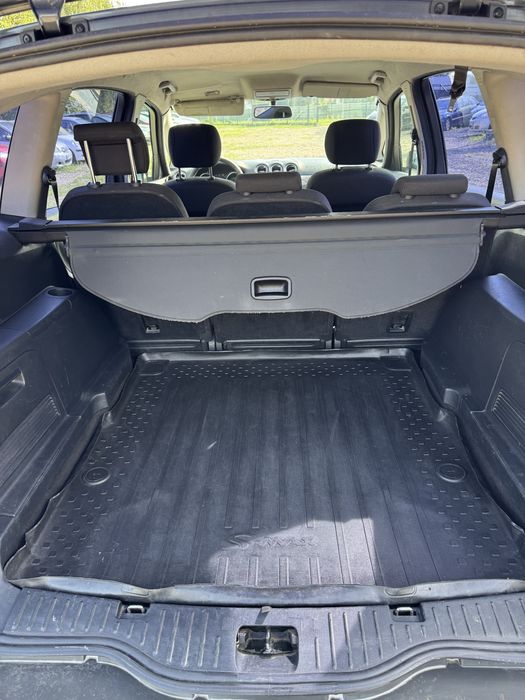 Ford S-max dobry stan