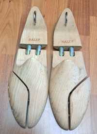 Формотримачі для взуття Bally, дерев'яні, розмір 42