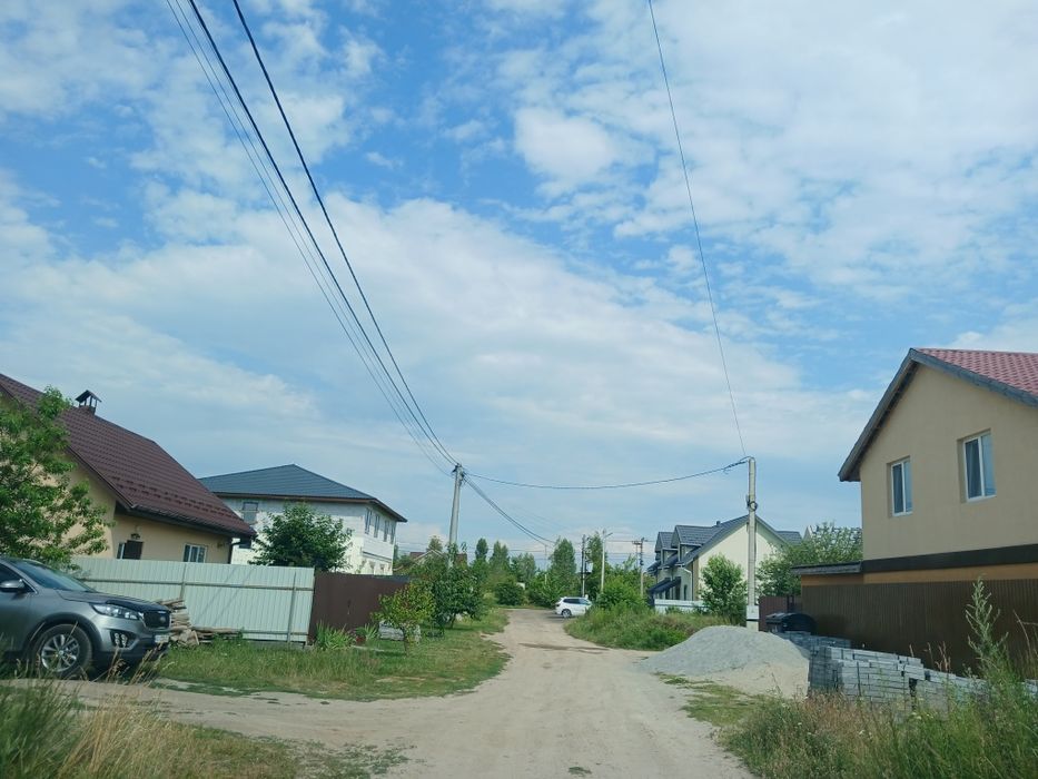 Нове вул. Дружби народів 13 с під будівництво