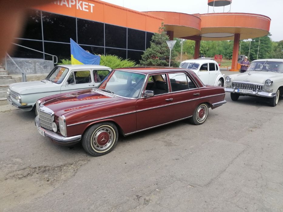 w114 Даймлер Бенц 280е