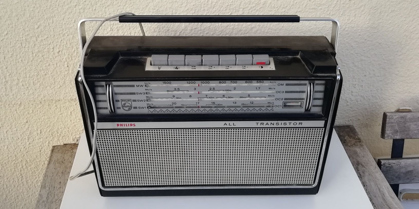 Rádio Portátil Philips All Transistor