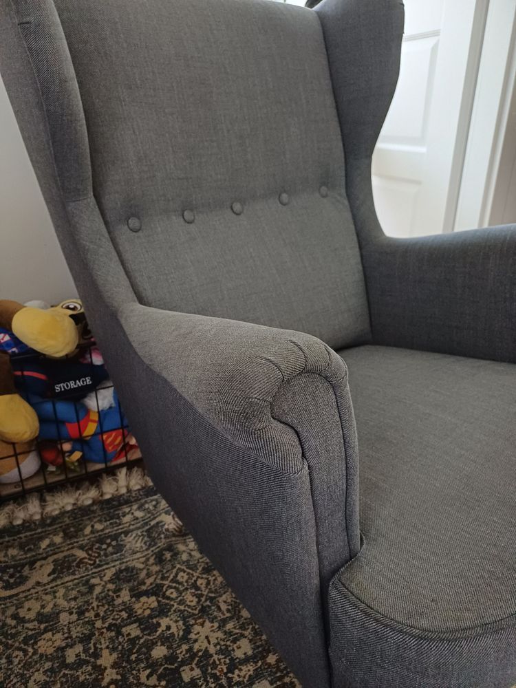 Fotel uszak i podnożek IKEA