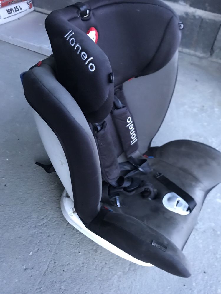 Fotelik Lionelo Isofix