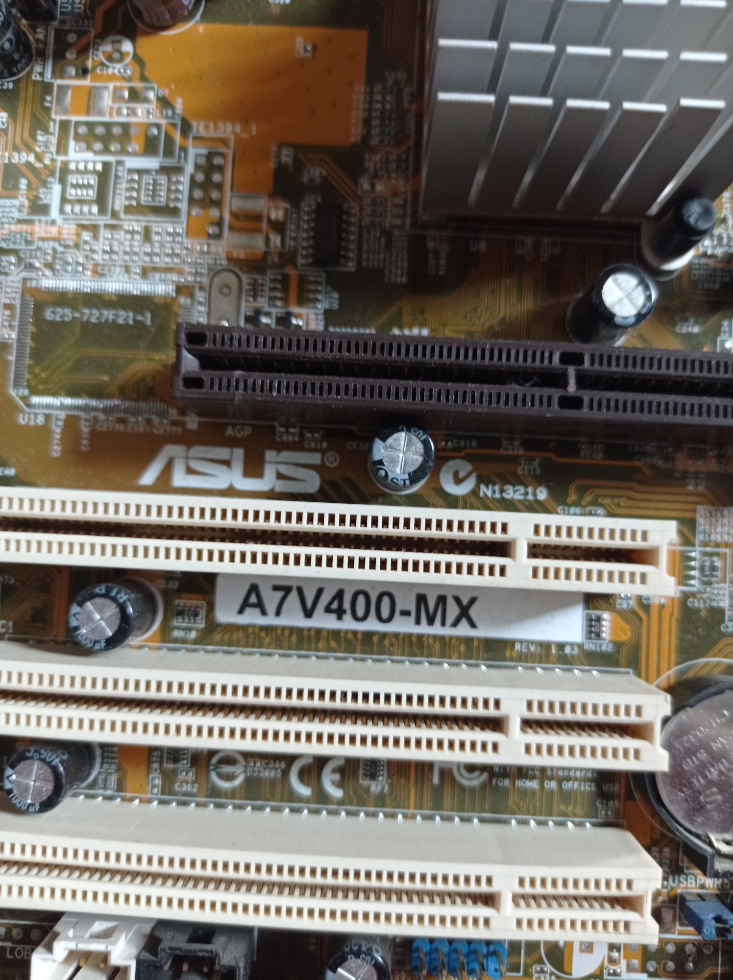 Материнская плата Asus A7V400-MX