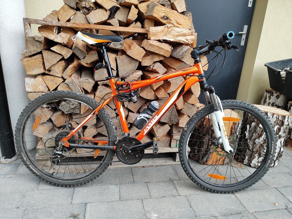 Rower Jamis rama 19"