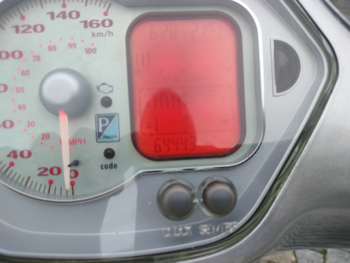 Vespa 250 gts ie