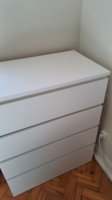 Cómoda Ikea Branca
