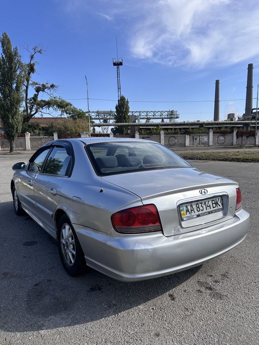 Hyundai Sonata від одного власника