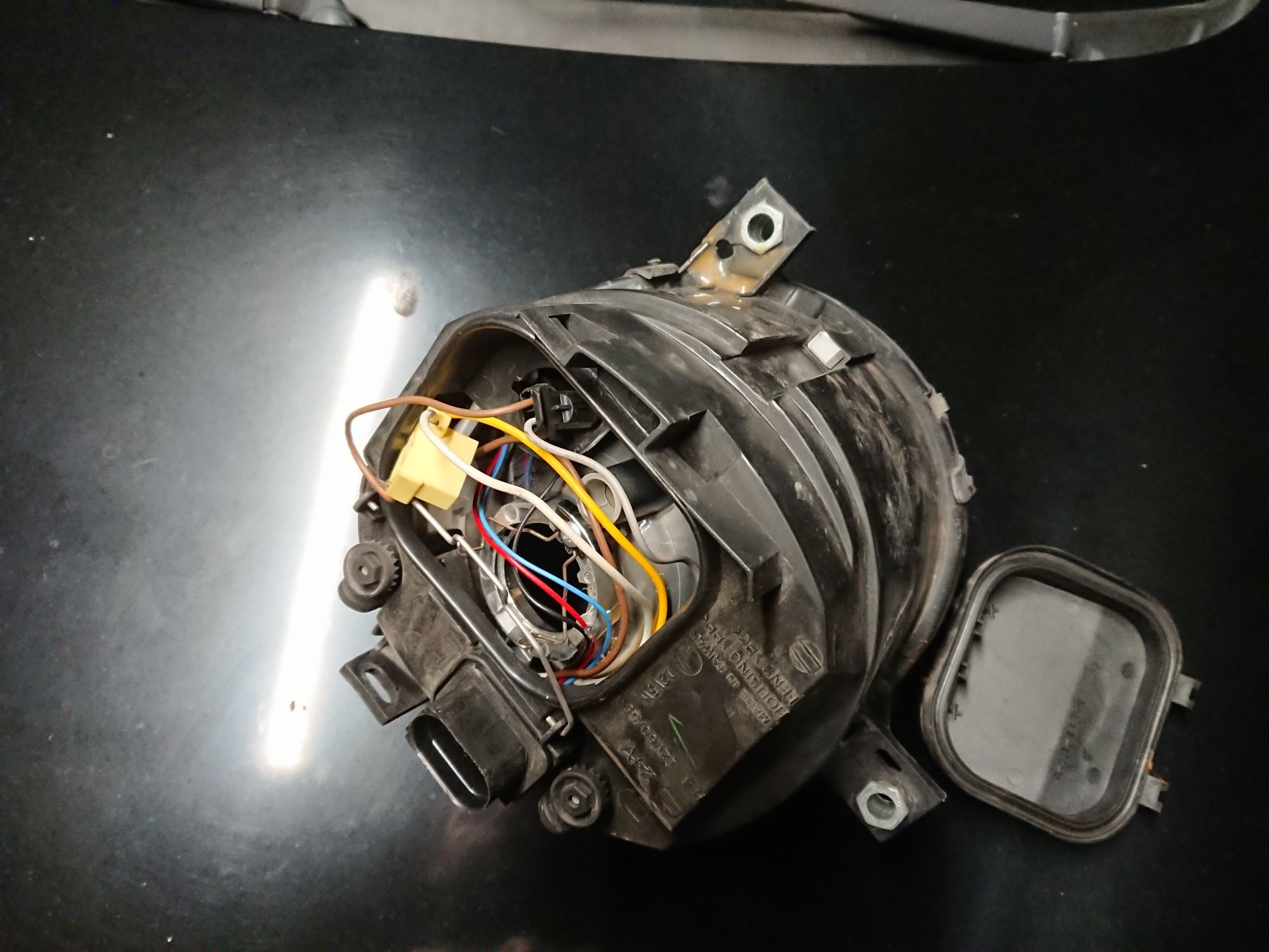 Otica direita vw lupo