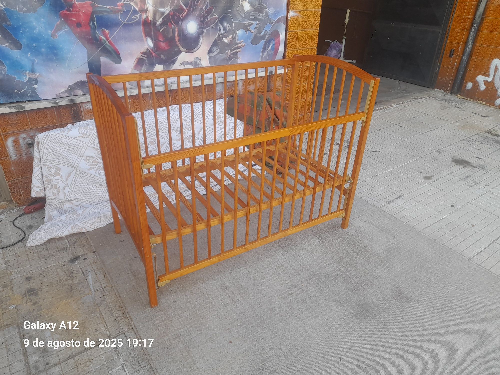 Berço com colchão Carbaby