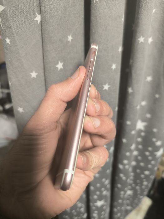 iPhone 6s на запчастини