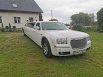 Chrysler 300C Imortowany jako nowy w 2009r. Limo 140''.