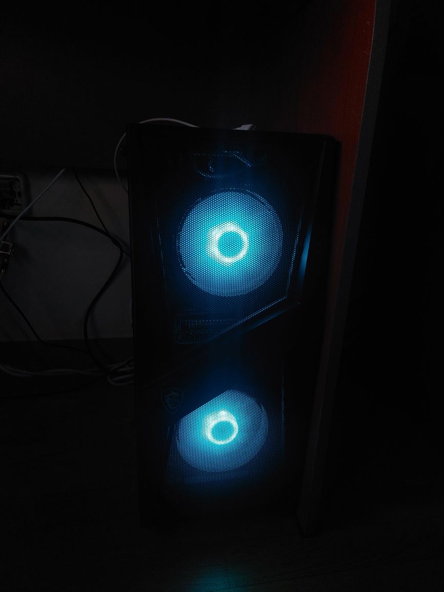 PC Gaming AMD 5800X3D x 6700XT