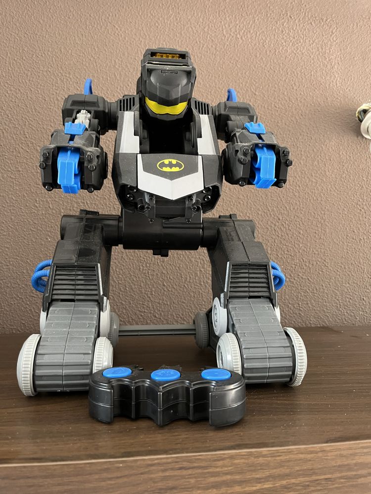 Transformer batman com comando