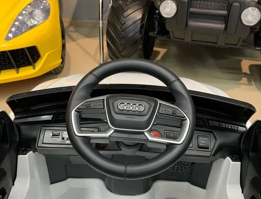 AUDI E-TRON 4x4 autko na akumulator dla dzieci
