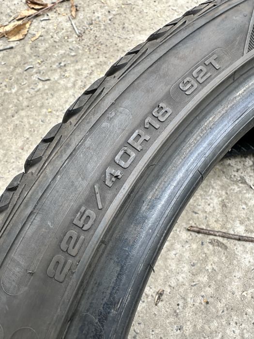 Шини 225 40 18 92T Goodyear UltraGrip Ice 2 пара
