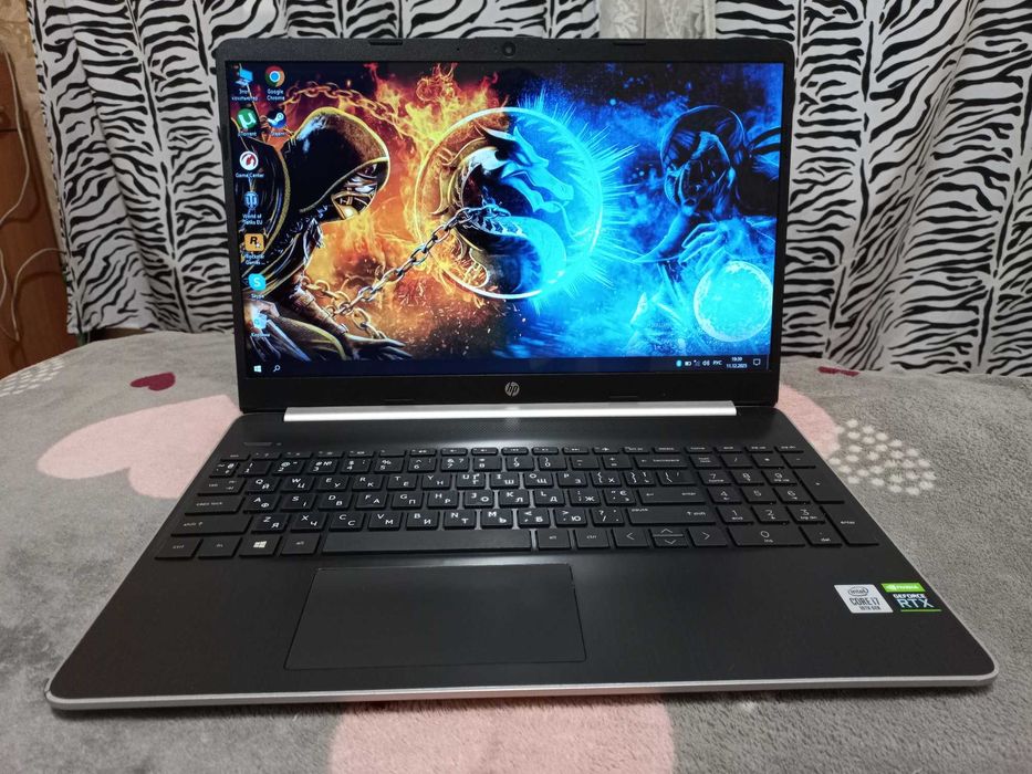 Игровой Видео RTX 2050 (4 ГБ)   Core i7 1065G7/  16 RAM/  HP Laptop 15