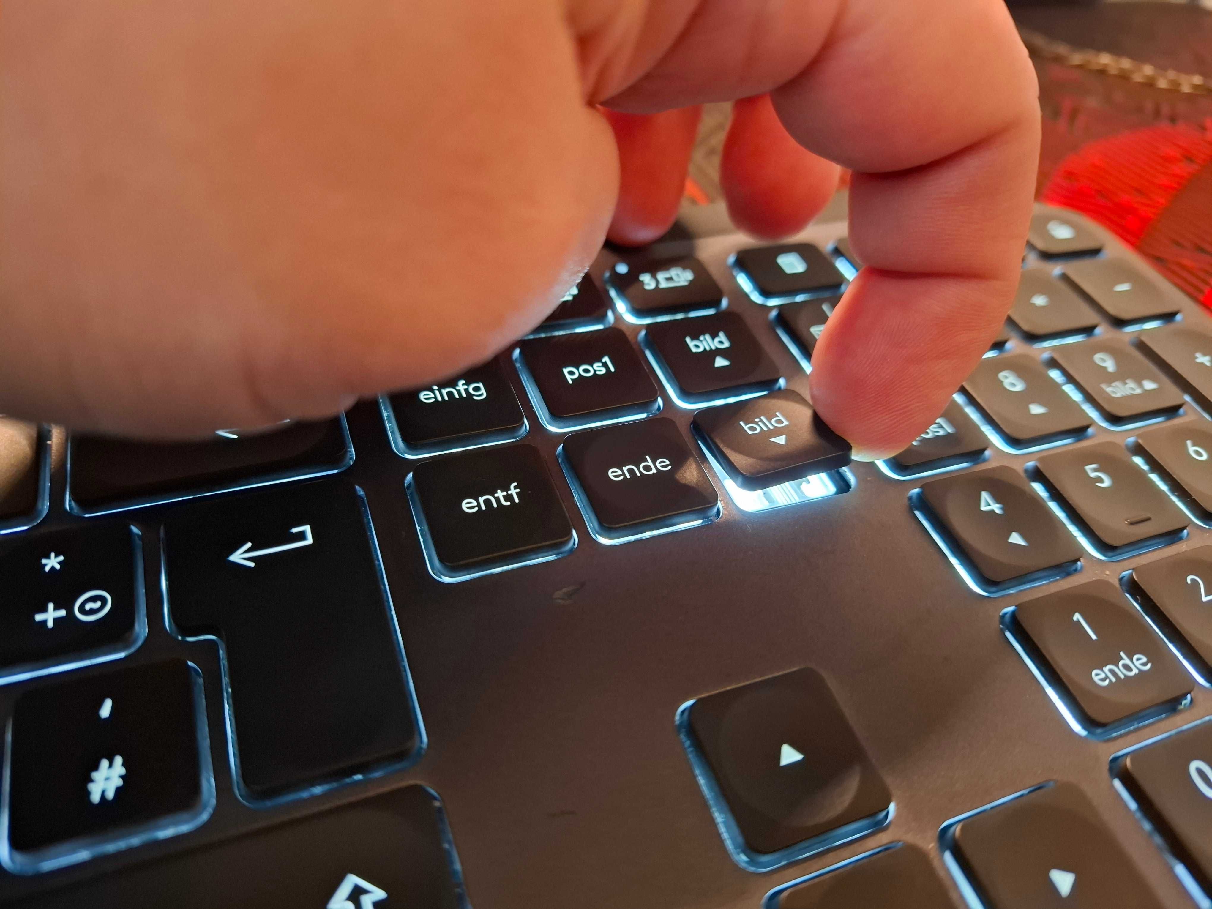 Klawiatura Logitech MX Keys S (Układ ISO, DE)