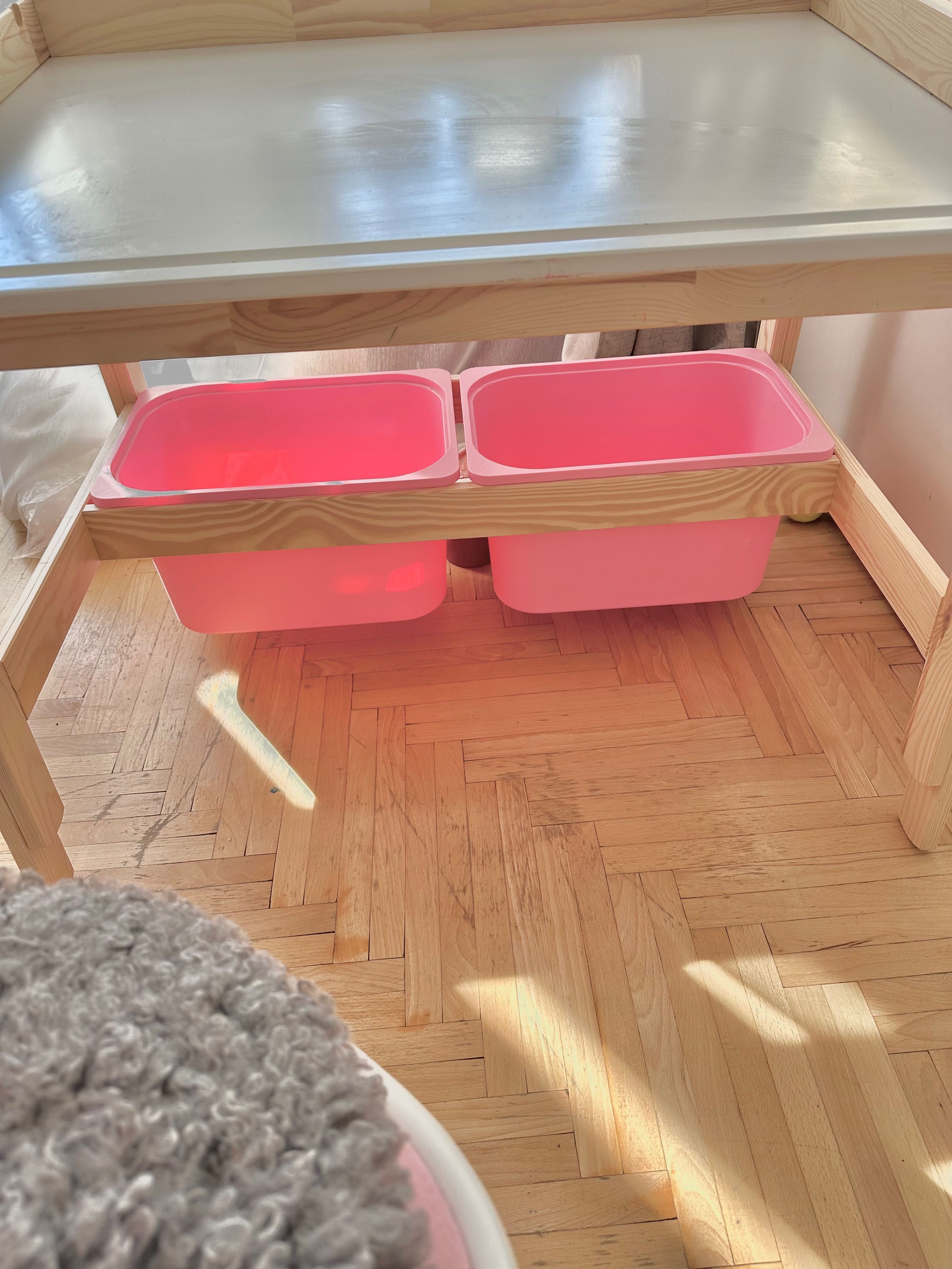 Stół - biurko i krzesło IKEA