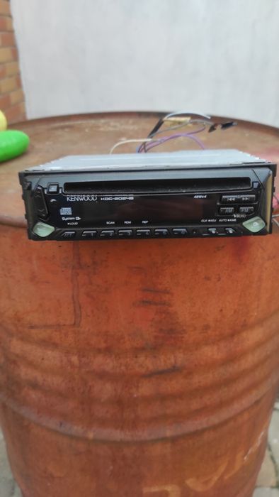 Продам DVD, відеомагнітофон, авто радіо.