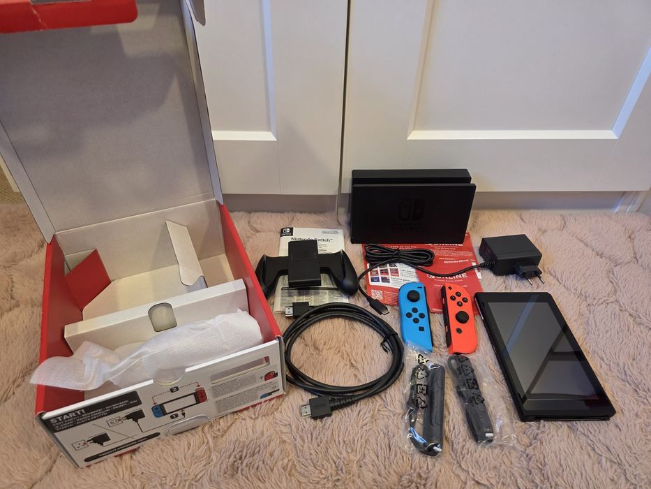 Nintendo Switch HAC-001 stan jak nowa 2025r